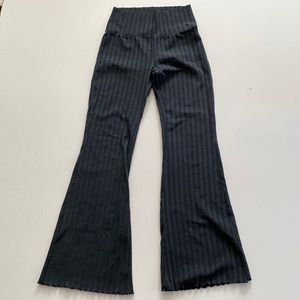 Aerie Offline Flare Ribbed Yoga Pants